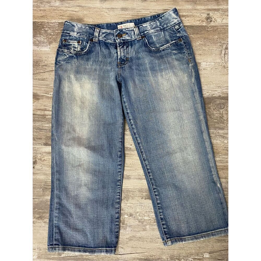 BKE Denim Capri Stretch Jeans Distressed Women’s Size 30